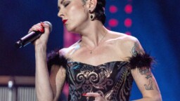 Radio: Tangoilla toiseksi tullut laulaja Sussu Hakko ja ikävä tilanne