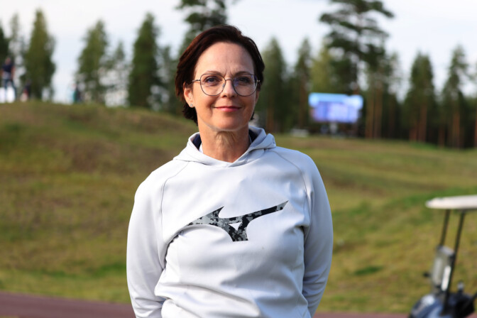 Vieläkö muistat tv-kuuluttaja-missi Anna-Liisa Tiluksen – tuore kuva