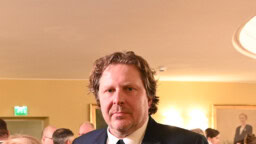 Tommi Liimatainen paljastaa Me Naisissa: Välit poikki