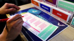 Suomalaismiehille järisyttävä voitto Monivedossa 5 sentin panoksella